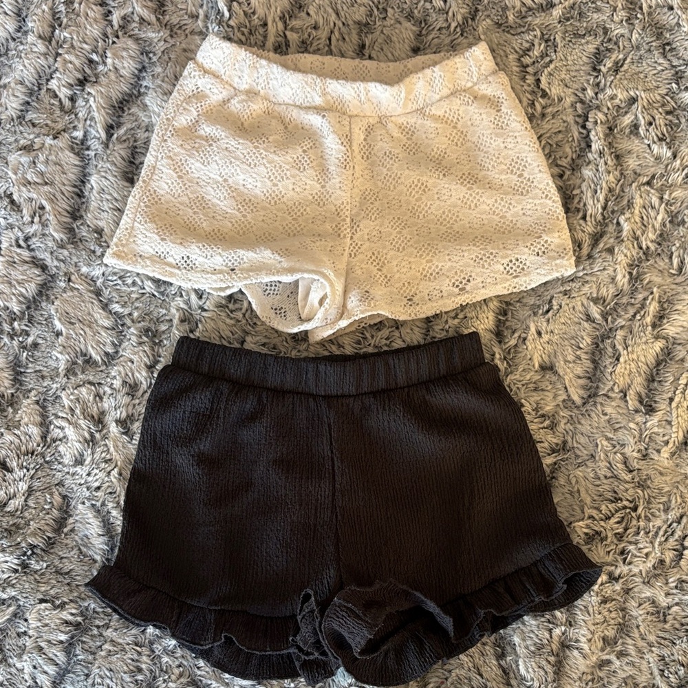 H&M Cream and Gray Textured Shorts